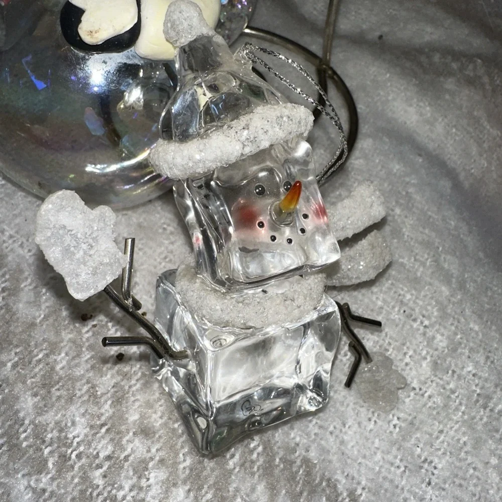 VTG Lot Of 4-Snowmen-1 Glitter Handblown 1-icecube 1-snowglobe1- Ceramic